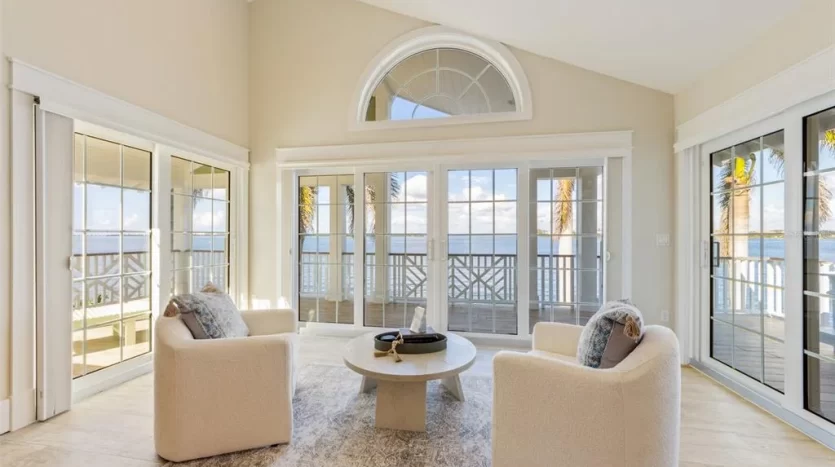 Family House In Hudson