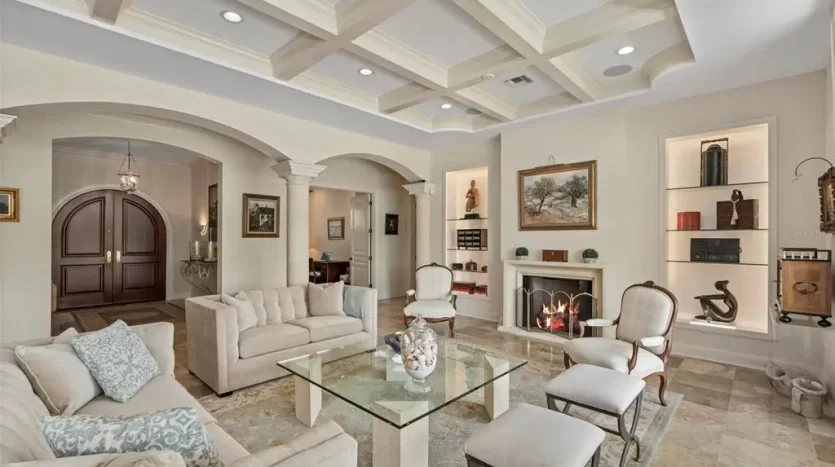 Two Room Condo in Manhattan